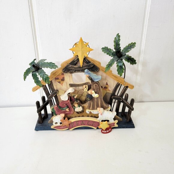Handcrafted Musical Wooden Nativity Scene With Star & Palm Trees - Picture 7 of 7